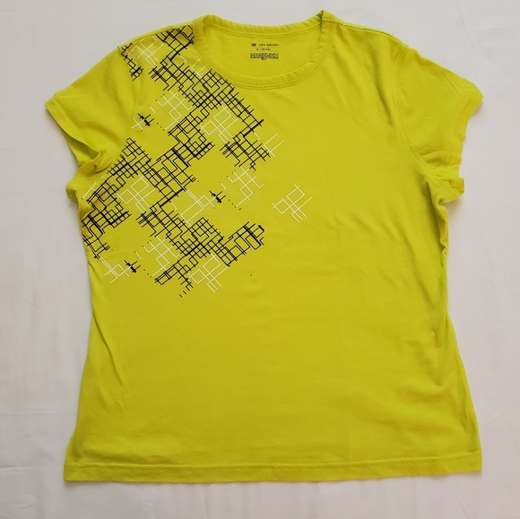 Like New Tek Gear Short Sleeve Tee - Picture 4 of 4